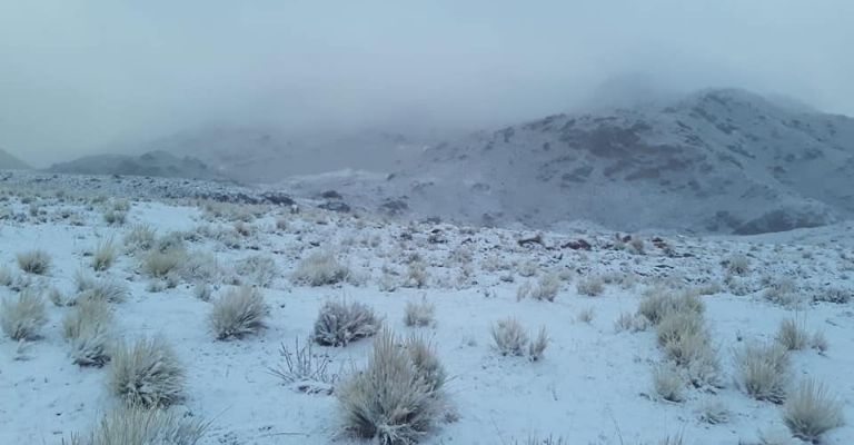 Catamarca amaneció con cerros cubiertos de blanco y temperaturas extremadamente bajas