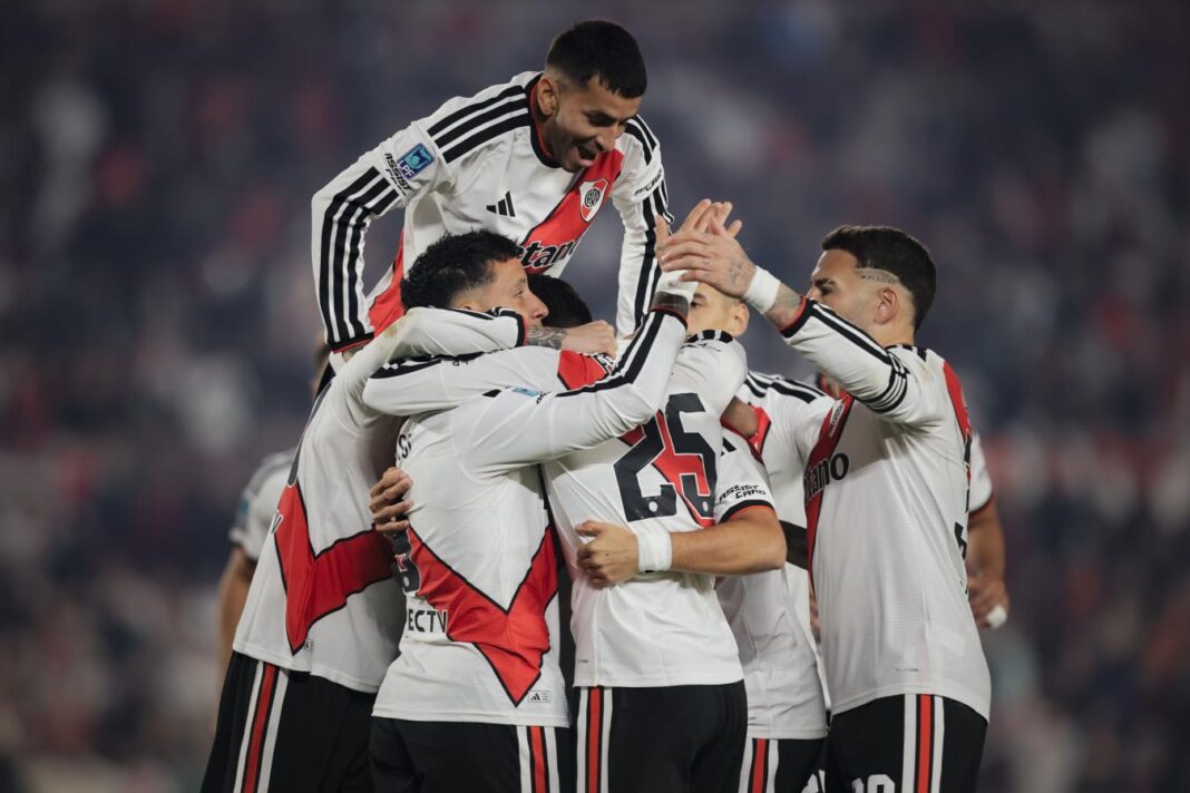 River volvió al triunfo y condenó al descenso a Estudiantes de Río Cuarto