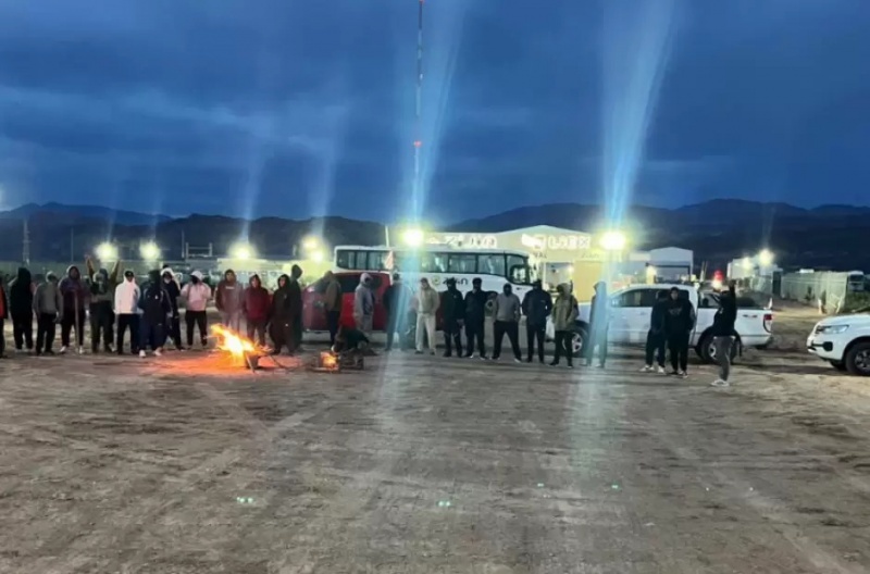 Fiambalá: Proveedores mineros bloquean otra vez el ingreso a la planta de litio